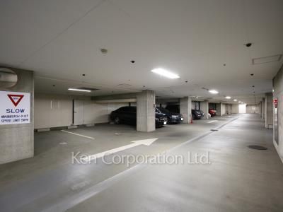 Parking Lot