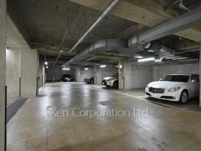 Parking Lot