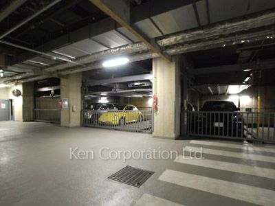 Parking Lot