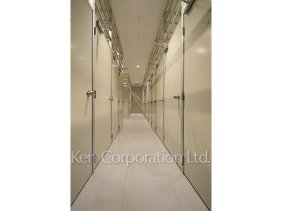 Trunk room