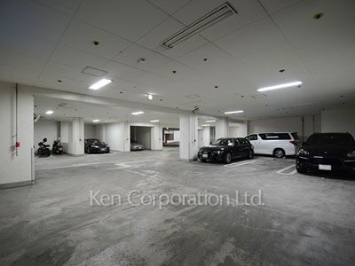Parking Lot