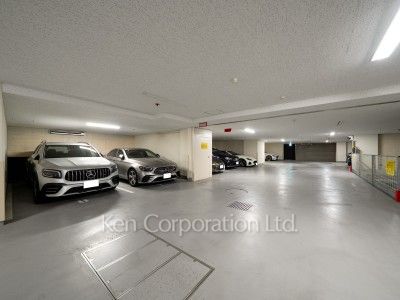 Parking Lot