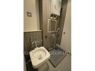 Pet care facility