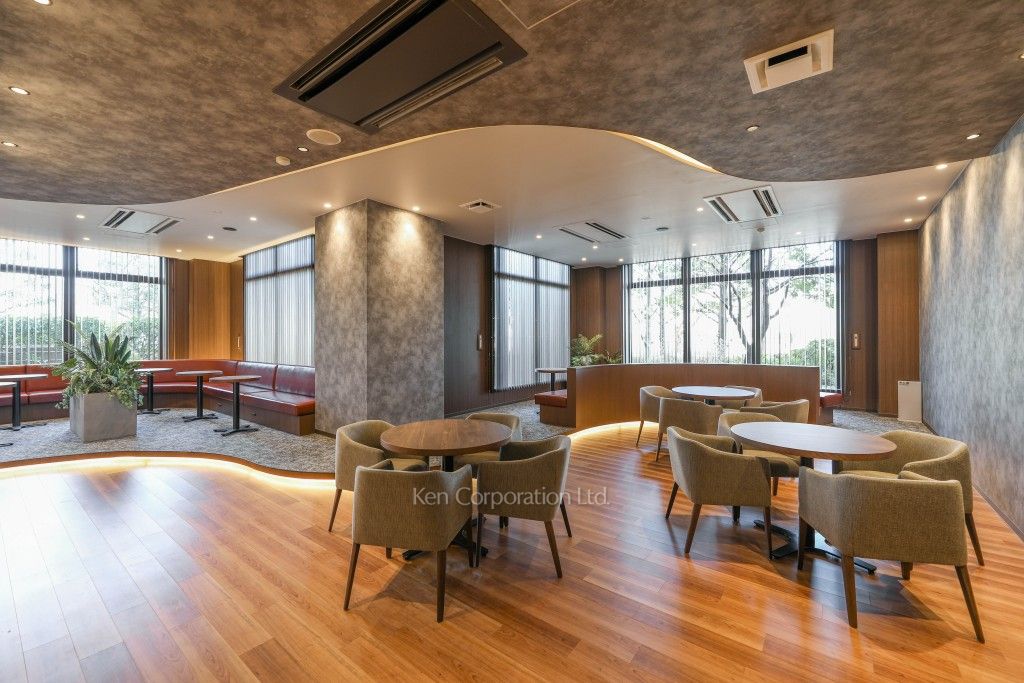 24/24 Lounge (Relax Lounge)