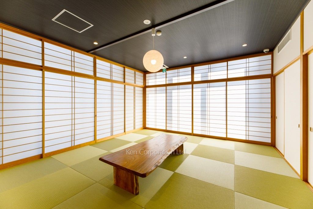 Tatami Lounge (Japanese Room)