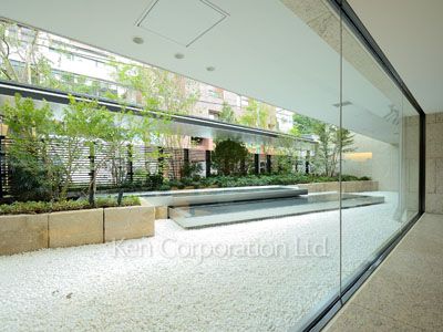 Courtyard/Greenery