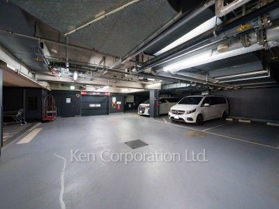Parking Lot