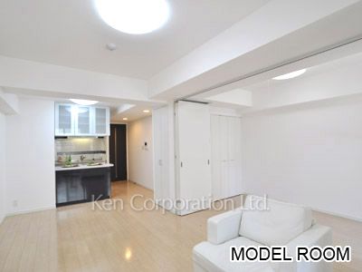 Living-Dining ※Photo of the same layout on 6 floor. Decoration and fixture may differ.