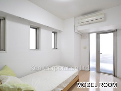 Bedroom ※Photo of the same layout on 6 floor. Decoration and fixture may differ.