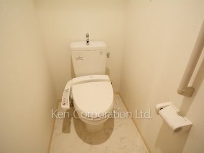 Lavatory ※Photo of the same layout on 19 floor. Decoration and fixture may differ.