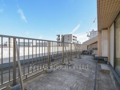 Roof Balcony