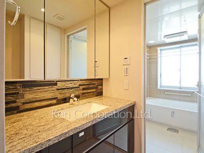 Powder Room