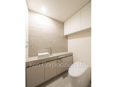 ※Photo of the same layout on 10 floor. Decoration and fixture may