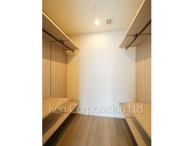 Walk-In Closet
