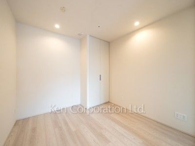 Bedroom ※Photo of the same layout on 10 floor. Decoration and fixture may differ.