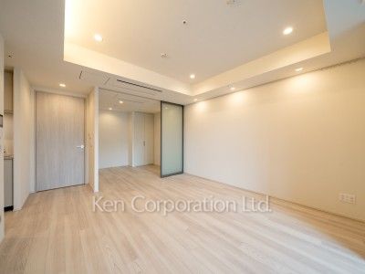 Living-Dining ※Photo of the same layout on 10 floor. Decoration and fixture may differ.