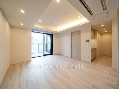 Living-Dining ※Photo of the same layout on 10 floor. Decoration and fixture may differ.
