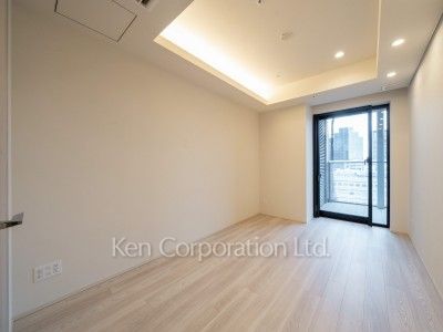 Bedroom ※Photo of the same layout on 10 floor. Decoration and fixture may differ.