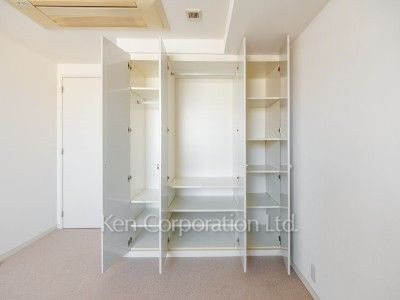 Closet