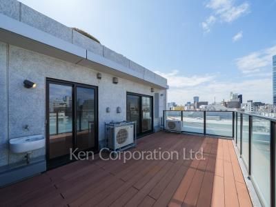 Roof Balcony