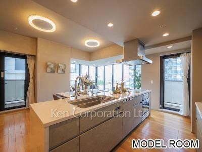 Kitchen ※Staged Unit