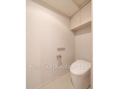 Lavatory
