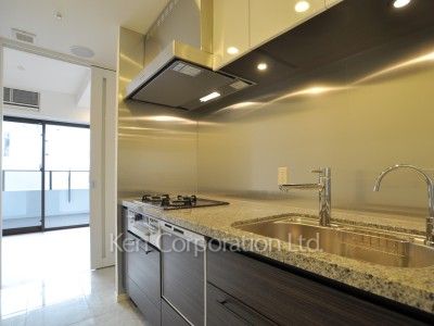 *Photo of similar layout