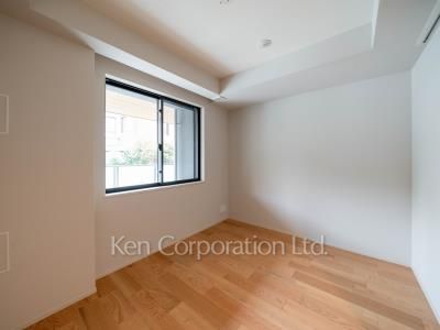 Bedroom ※Photo of the same layout on 2 floor. Decoration and fixture may differ.