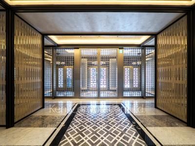 Grand entrance