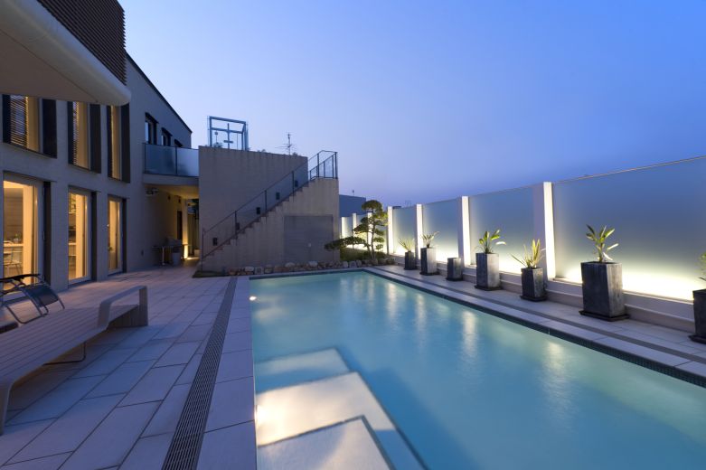 Tokyo Luxury Condominiums